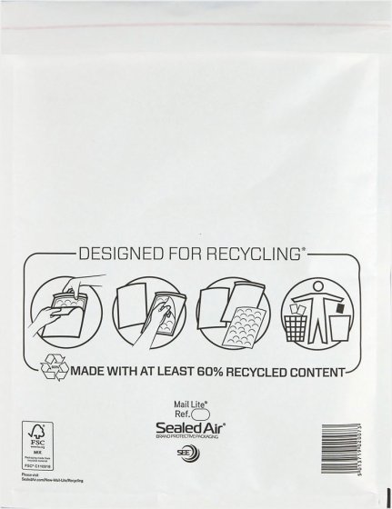 SH00229 PADDED ENVS WHITE D1