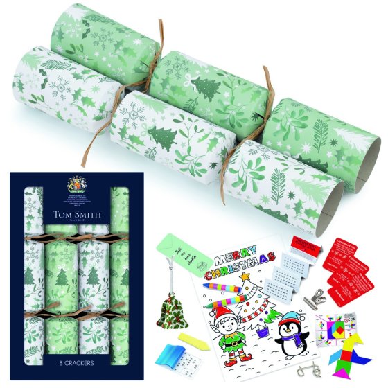 CRACKERS 8 X 31.75CM FAMILY MISLETOE MIX